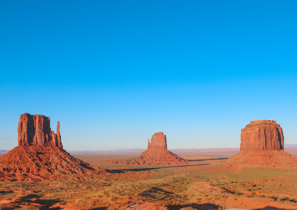 モニュメントバレーの写真